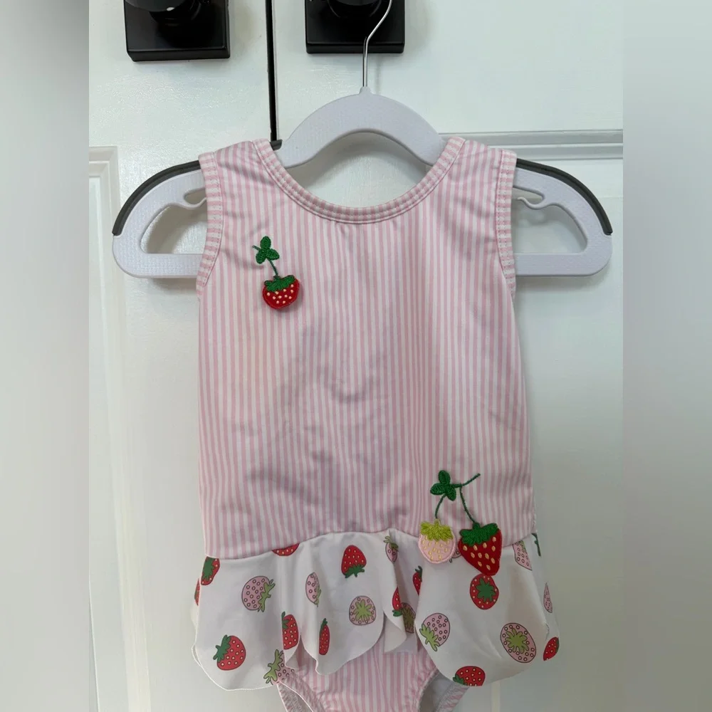 Bella Bliss Girls Strawberry Pink Seersucker Swimsuit Size 3